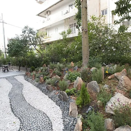 The Crystal Blue Hotel 2*