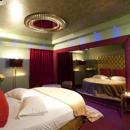 The Crystal Blue Hotel Athens